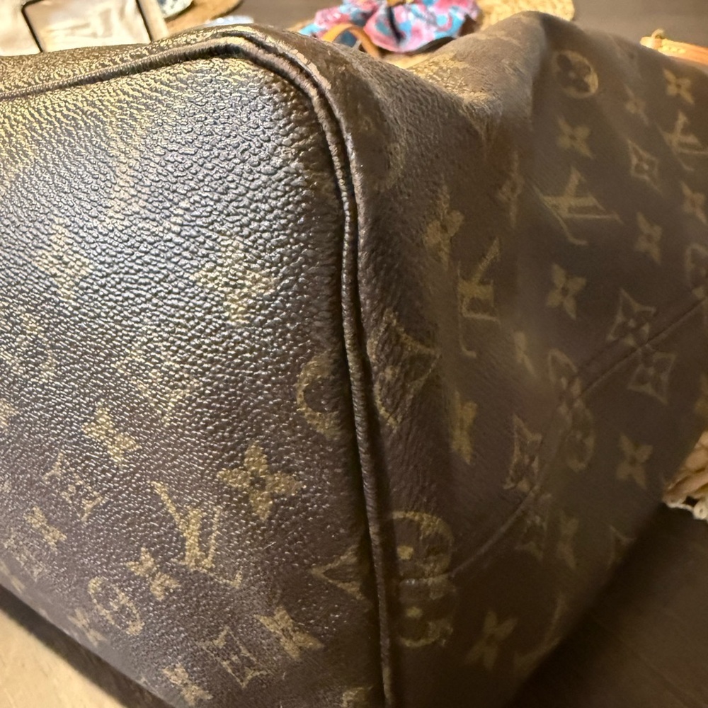 Louis Vuitton Classic Brown neverfull Monogram Tote excellent condition - Picture 3 of 9